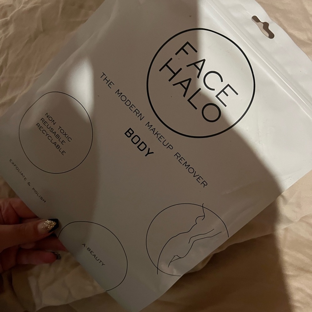 Face Halo Body Makeup Remover